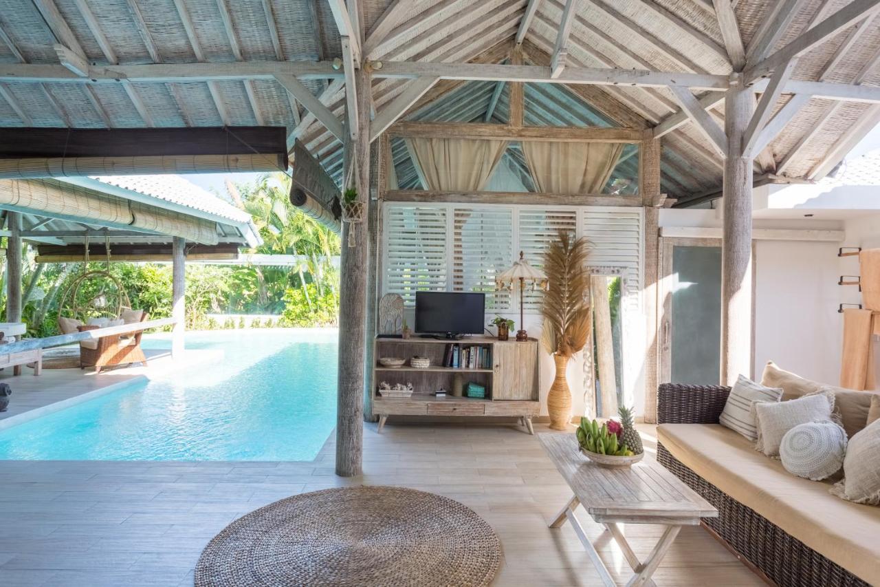 Cocowhite Villa Seminyak Exterior foto