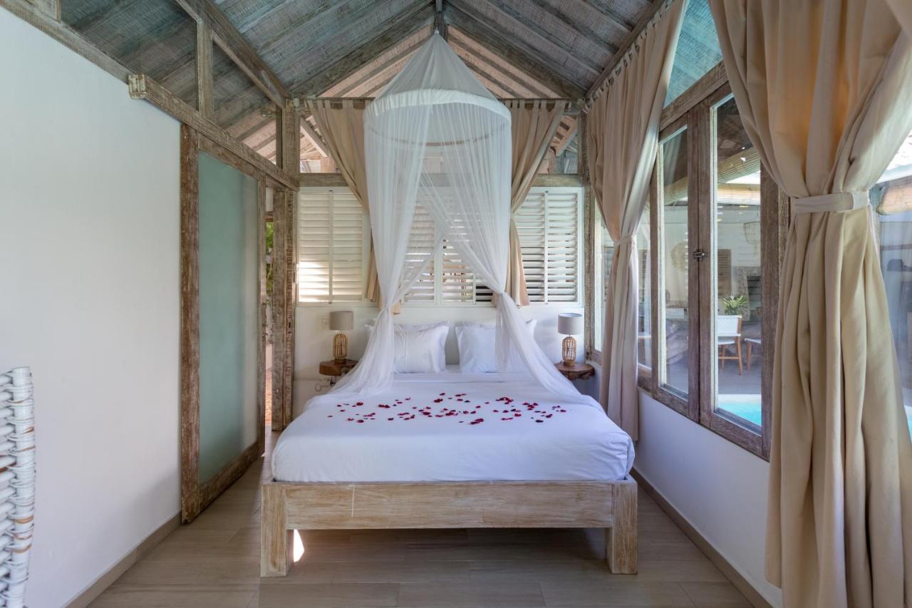 Cocowhite Villa Seminyak Exterior foto