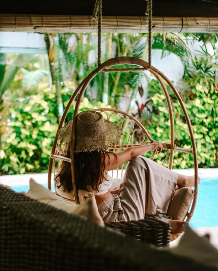 Cocowhite Villa Seminyak Exterior foto
